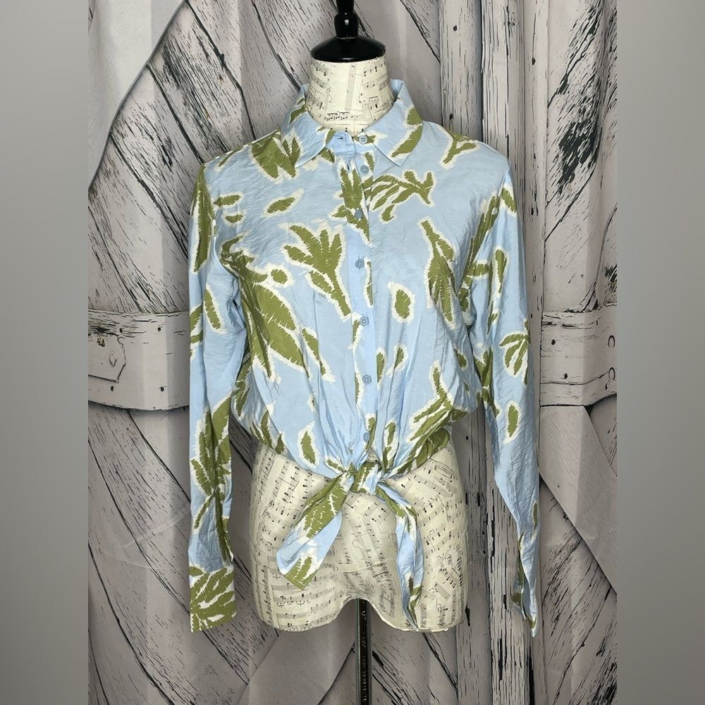 Joie Tie FrontāButton Down Blouse Top Shirt Long Sleeves Palm Print S
